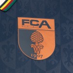 Camiseta Especial Manga Larga 2025/26 FC Augsburg Azul Oscuro Hombre