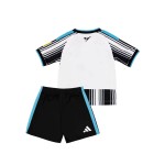 Conjunto local infantil Newcastle United 2026/27