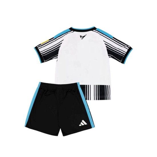 Conjunto local infantil Newcastle United 2026/27