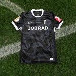 Camiseta de visitante SC Freiburg 2025/26 Copa DFB Semifinal – Hombre Camiseta de visitante SC Freiburg 2025/26 Copa DFB Semifinal – Hombre