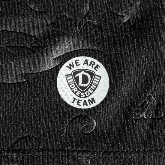 Camiseta Especial Totalmente Negra Dynamo Dresden Niño 2025/26