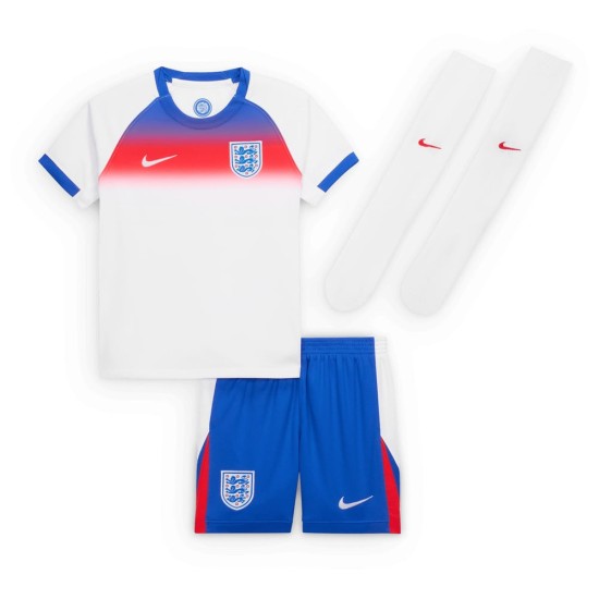 Kit local infantil Inglaterra 2025